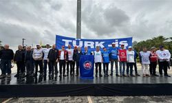 Adana'da Türk İş'ten 1 Mayıs’ta Yükselen Ses: “Haklarımız İçin Direneceğiz!”