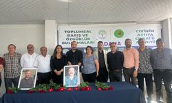 KESK Adana’dan DEM Parti’ye Taziye Ziyareti: “Barış Mücadelesiyle Hafızalara Kazındı”