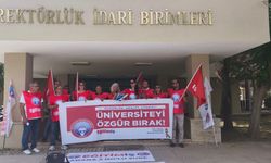 Eğitim-İş’ten Yükseköğretim Alarmı: Üniversiteler Bilim Üretemiyor, Ticarethane Gibi Yönetiliyor