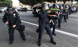 ABD'de Gerilim Tırmanıyor: Los Angeles’ta Sokağa Çıkma Yasağı İlan Edildi