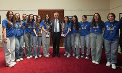 Adana Büyükşehir Belediyesi U18 Kızlar Basketbol Takımı Türkiye 3’üncüsü oldu