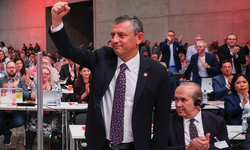 Özgür Özel: "Mücadele sadece onlar için özgürlük mücadelesi değil. Aynı zamanda ekmek mücadelesidir"