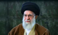 İran Lideri Hamaney’den Sert Mesaj: “Siyonistlerle Asla Pazarlık Yapmayacağız”