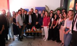 Macaristan Büyükelçisi Mátis Gençlerle Buluştu