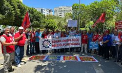 Adana'da Emeklilerden Gümbür Gümbür Gelen Çağrı: “Geçinemiyoruz, Barınamıyoruz!”