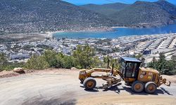BÜYÜKŞEHİR YEŞİLOVACIK’TA YILLARIN YOL SORUNUNU ÇÖZDÜ