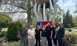Adana Balkan Boşnak Türkleri Derneği: Srebrenica hala kanıyor!