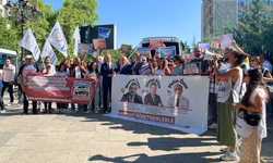 “Aynı Sınıfta, Farklı Kaderler: Özel Sektör Öğretmenleri Geleceğini Geri İstiyor!”