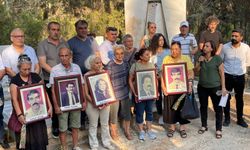 İnsan Hakları Yolunda Ölüme Gidenler Adana'da Mezarları Başında Anıldı