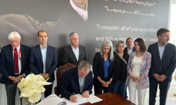 Tuncer Bakırhan ve DBP Eş Genel Başkanları Süleymaniye’de Mam Celal’in Mezarını Ziyaret Etti