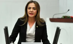 Gamze Akkuş İlgezdi: “Eğitim masrafları aileleri borç batağına sürüklüyor”