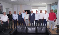 Zeydan Karalar’a Destek: Adana Esnaf Odaları Birliği’ne Bağlı Oda Başkanlarından Dayanışma Ziyareti