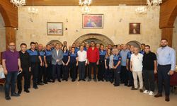 BAŞKAN DEMİRÇALI ZABITA EKİBİYLE KAHVALTIDA BULUŞTU