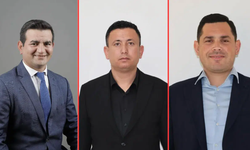 CHP’li Aksu Belediyesi’nde 3 Başkan Yardımcısı İstifa Etti