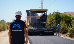 MESKİ, SICAK ASFALT KAPLAMA ÇALIŞMALARINA ARA VERMEDEN DEVAM EDİYOR
