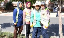Manisa Soma'nın yolları kadın eliyle şekilleniyor