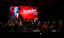 KENT ORKESTRASI’NDAN UNUTULMAZ 29 EKİM CUMHURİYET BAYRAMI KONSERİ