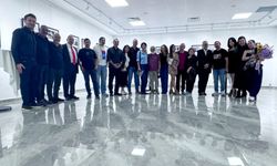 “Aylaklar” Fotoğraf Sergisi Adana’da Sanatseverlerle Buluştu