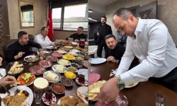 Nevşehir Belediye Başkanı, kahvaltı menüsü tepki çekince açıklama yaptı: Kamu imkanlarını kullanmadık