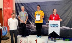 Adanalı Master Yüzücüler Atatürk İçin Kırklareli’de Kulaç Attı