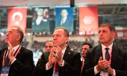 Başkan Seçer, CHP’nin 39. Olağan Kurultayı’na Katıldı. "Korkmuyoruz, Yılmıyoruz; Çalışmaya Devam Edeceğiz!"