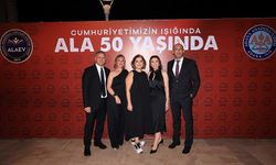 ALAEV’İN CUMHURİYET COŞKUSU