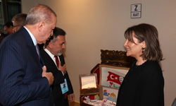 Cumhurbaşkanı Erdoğan’a, Adanalı çocukların mektuplarını ve çizimlerini içeren ‘Kardeşlik Sandığı’ takdim edildi