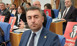 CHP’li Avşar; “Sokaklar suç mahalli oldu, Bakanlık CHP ile uğraşıyor”