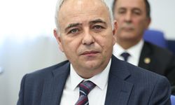 CHP’li Bakırlıoğlu’ndan Bakan Tekin’e: “Böyle Bakana Böyle Müdür!”