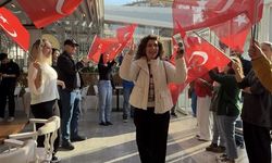 İşitme Engellilerden Burcu Pişkin’e Anlamlı Jest