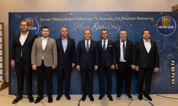 SEÇER: “DEMOKRASİNİN VE HUKUK DEVLETİNİN OLMADIĞI YERDE HİÇBİR ŞEYDEN SÖZ EDEMEYİZ”