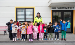 Seyhan Belediyesi Çocuklara Trafik Kültürü Aşılıyor