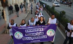 DEM Parti’nin “Ekmek ve Barış” Yürüyüşü Adana’da: Halkçı Bütçe Talebi İnönü Parkı’ndan Yükseldi