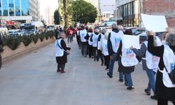 Adana’da Emeklilerden İnsanca Yaşam Yürüyüşü: “Açlığa Mahkûm Edilmeyeceğiz”