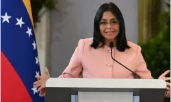 Venezuela’da Geçici Devlet Başkanlığı Görevi Delcy Rodríguez’e Verildi