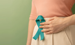 Her İki Dakikada Bir Kadın Hayatını Kaybediyor: Rahim Ağzı Kanseri Önlenebilir Bir Tehdit