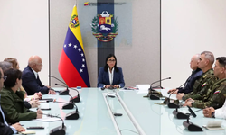 “Burada tek bir başkan var, onun adı Nicolás Maduro”