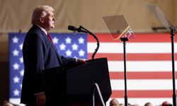 Trump’tan Üç Ülkeye Açık Tehdit: İran, İngiltere ve Küba Hedefte