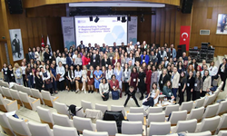 Çukurova Üniversitesi 1. Bölgesel İngilizce Öğretmenleri Konferansına Ev Sahipliği Yaptı