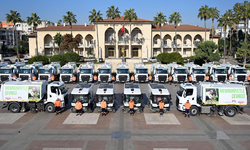 MERSİN BÜYÜKŞEHİR’İN TEMİZLİK ARAÇ FİLOSU’NA 22 BÜYÜK YOL SÜPÜRME ARACI EKLENDİ
