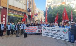 DİSK-AR 2025 Emekli Raporu: Sistematik Bir Yoksullaştırma ve "Dibe Doğru Yarış" Kroniği