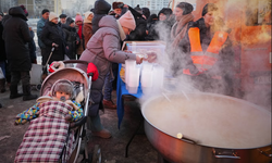 Rusya’nın enerji sistemine saldırıları nedeniyle Ukraynalılar -15 derecede hayatta kalmaya çalışıyor