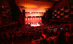 Mabel Matiz Yepyeni Aranjmanlarla Southbank Sahnesindeydi