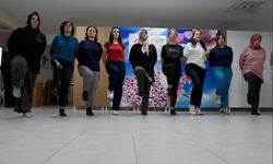 ÇUKUROVA BELEDİYESİ’NDEN KADINLARA HALK OYUNLARI KURSU
