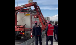 Adana Büyükşehir Belediyesi İtfaiyesi’nden Seyhan Nehri’nde Nefes Kesen Kurtarma