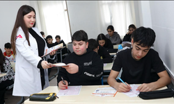 MERSİN BÜYÜKŞEHİR SINAV YOLUNDA ÖĞRENCİLERİN DAİMA YANINDA