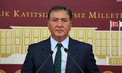 CHP’li Murat Emir’den Kılıçdaroğlu’na Tepki: “Grup Toplantısında Genel Başkanın Yetkisi Yok”