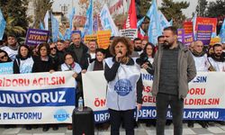 KESK Eş Genel Başkanı Ayfer Koçak: “Rojava Halkı Yalnız Değildir”