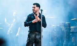 İstanbul’u Coşturan Emir Can İğrek’ten Peş Peşe Konserler