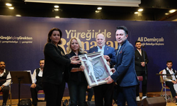 Yüreğir’de Abdurrahman Önül Konserine Yoğun İlgi